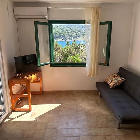 Povlja Bungalows Eksteriør bilde