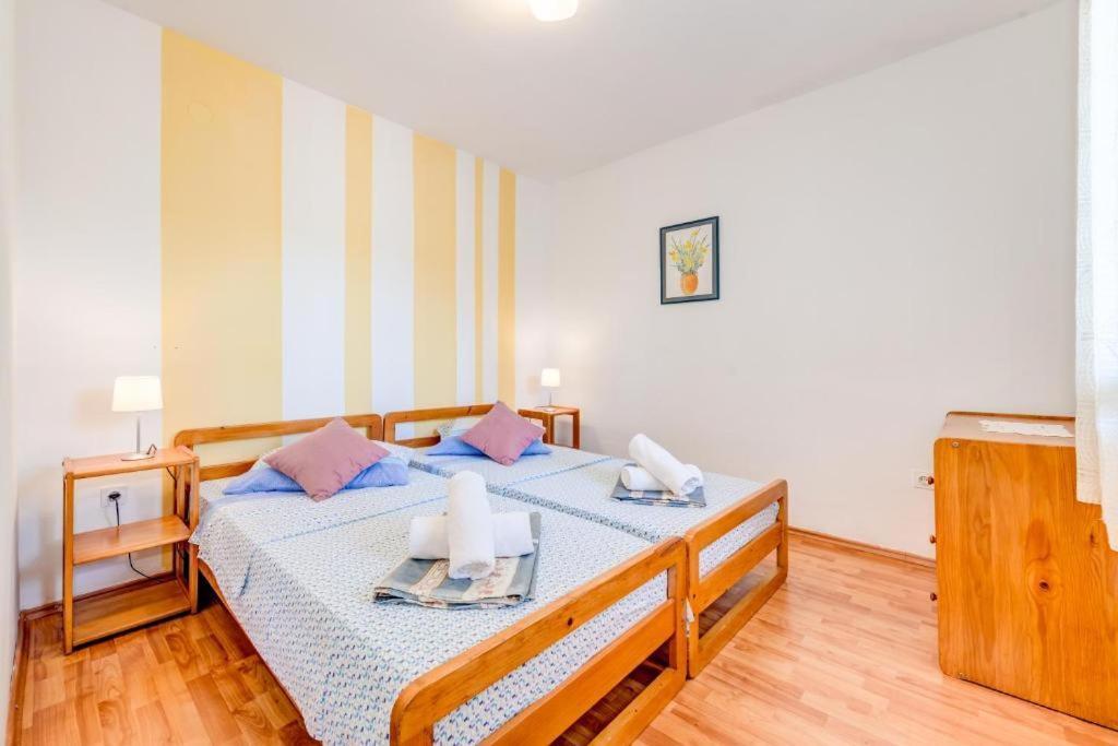 Povlja Bungalows Eksteriør bilde